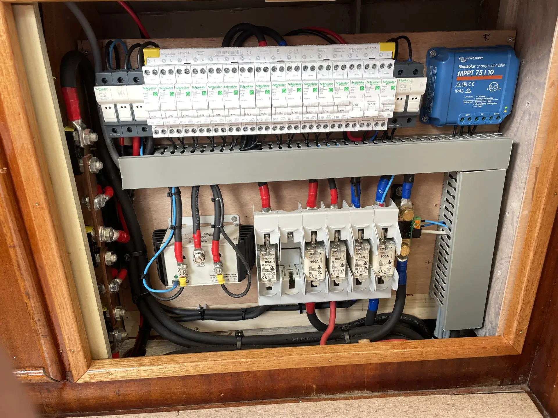 Vernieuwen elektra aan boord